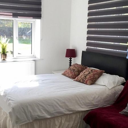 Apartamento Quiet Studio By Lloyd Park South Norwood Exterior foto