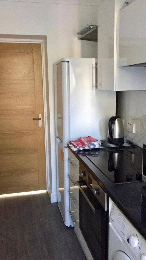 Apartamento Quiet Studio By Lloyd Park South Norwood Exterior foto