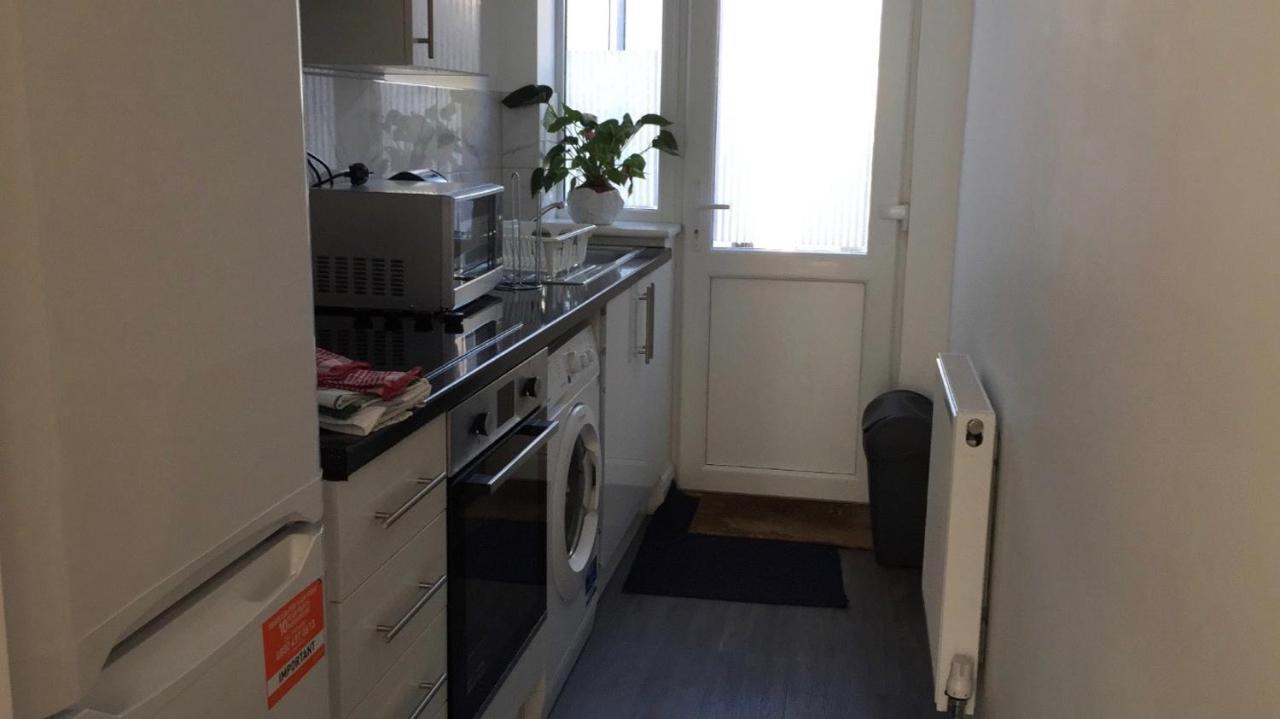 Apartamento Quiet Studio By Lloyd Park South Norwood Exterior foto